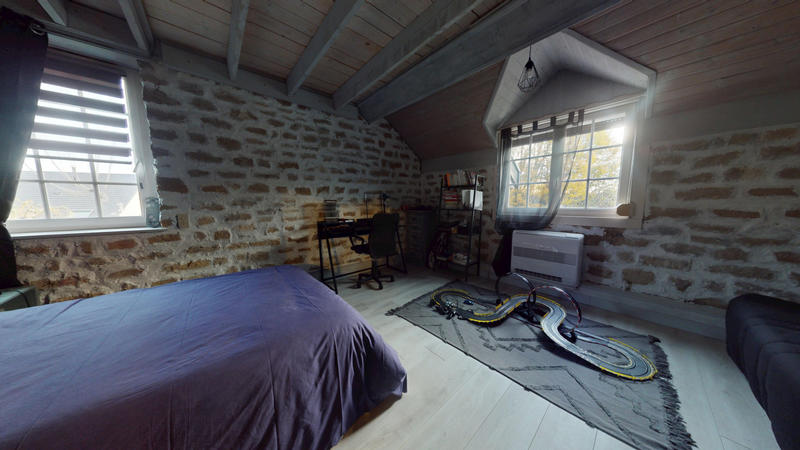 Maison - 217 m² - 5 pièces