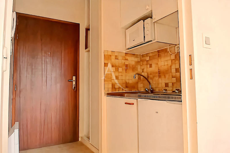 Appartement - 18 m² - 1 pièce