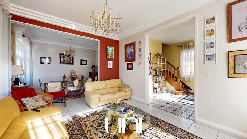 Maison - 172 m² - 7 pièces