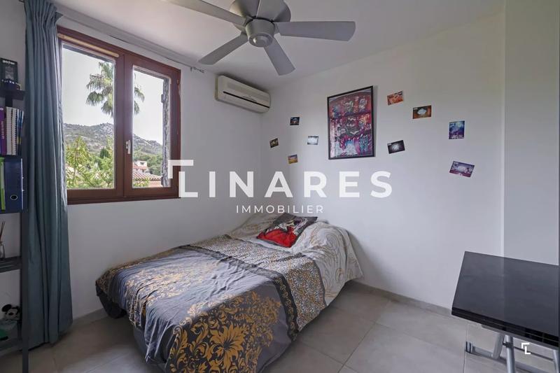 Maison - 103 m² - 4 pièces