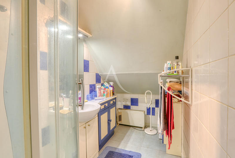 Maison - 82 m² - 4 pièces