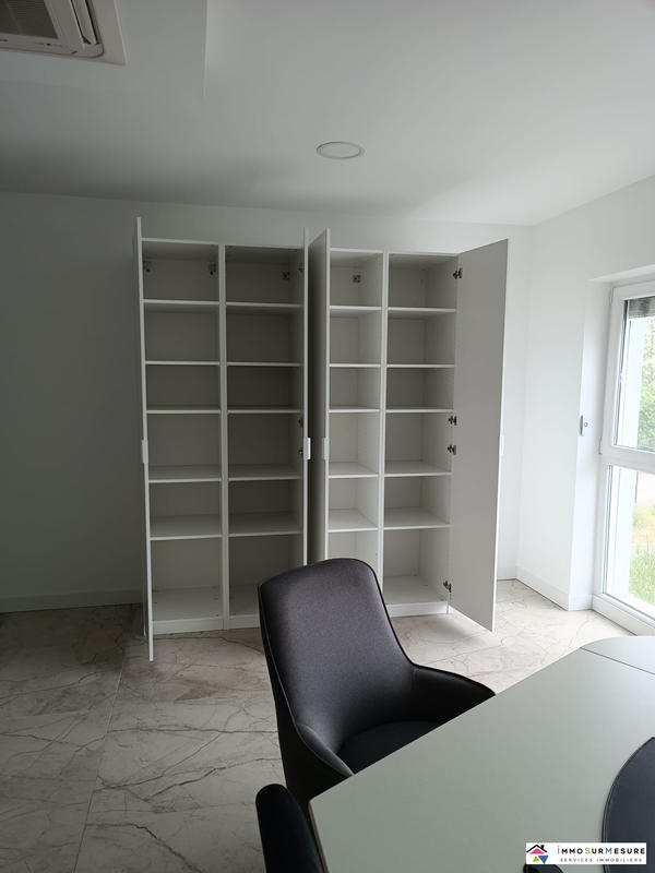 Bureau - 30 m² - 1 pièce