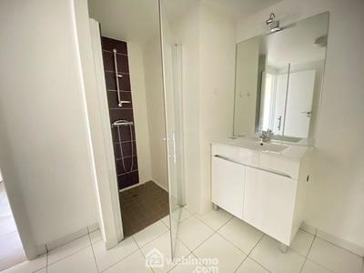 Appartement - 77 m² - 3 pièces