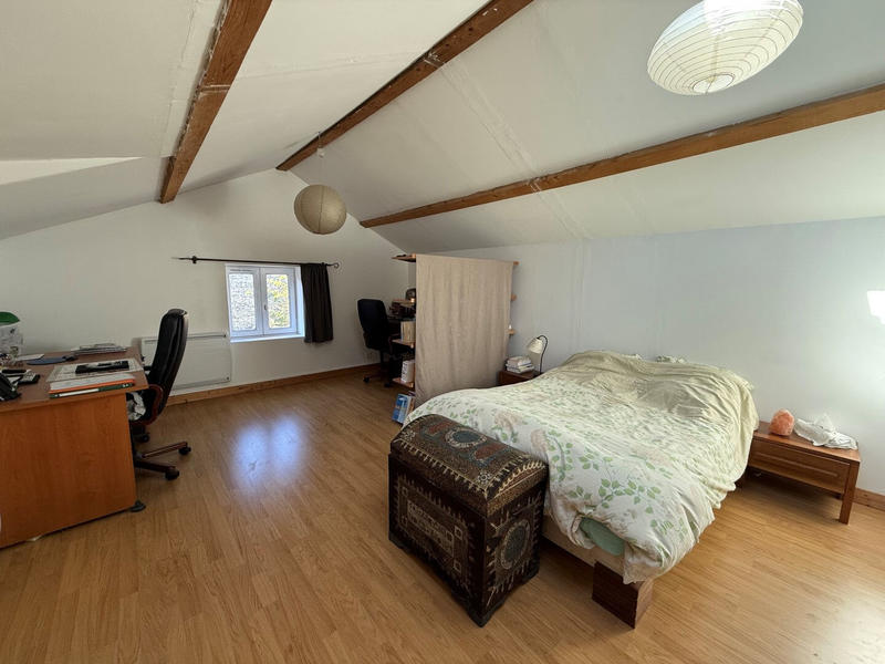 Maison - 200 m² - 6 pièces