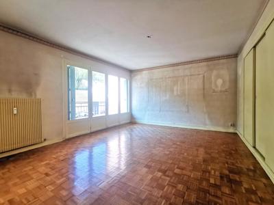 Appartement - 79 m² - 4 pièces