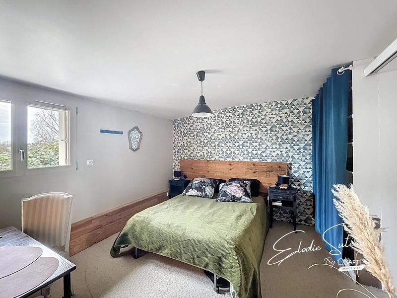 Maison - 170 m² - 7 pièces