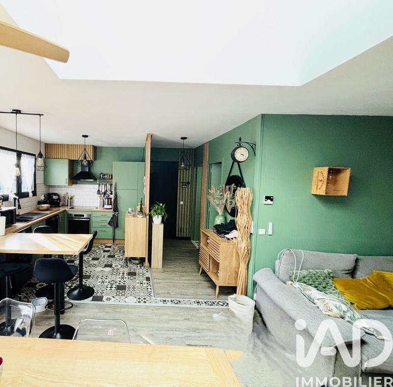 Maison - 123 m² - 7 pièces