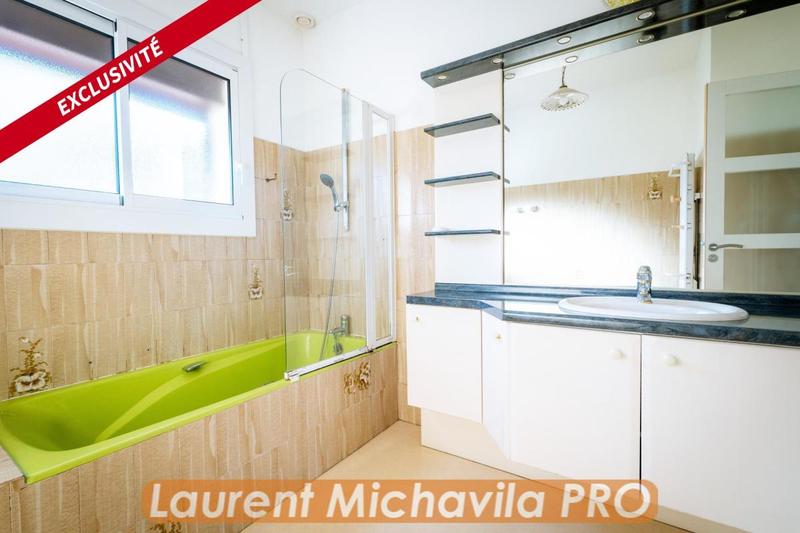 Maison - 105 m² - 4 pièces