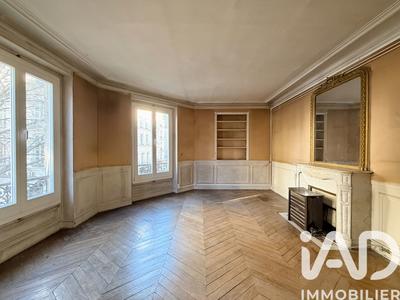 Appartement - 85 m² - 4 pièces