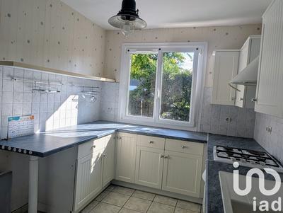 Maison - 97 m² - 6 pièces