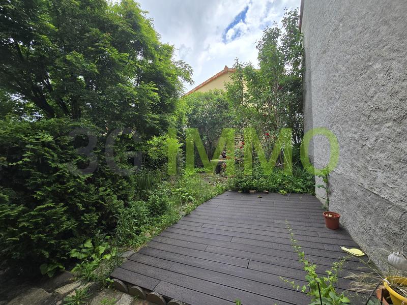 Maison - 150 m² - 8 pièces