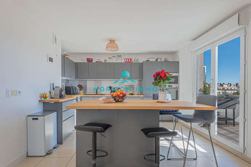 Appartement - 94 m² - 4 pièces