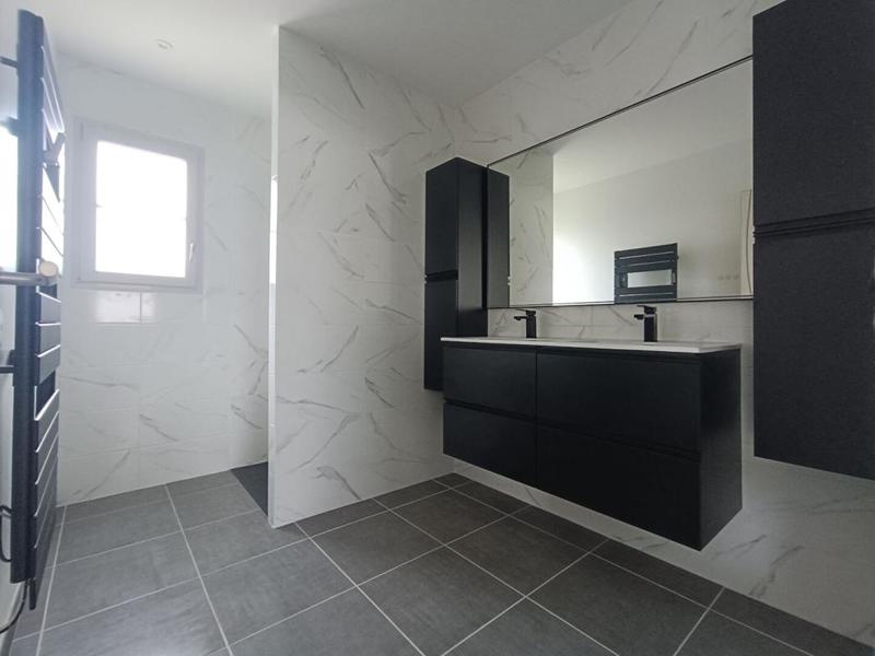 Maison - 107 m² - 4 pièces