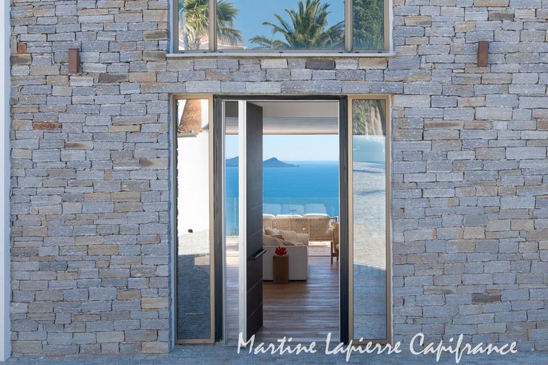 Maison d'architecte - 350 m² - 6 pièces