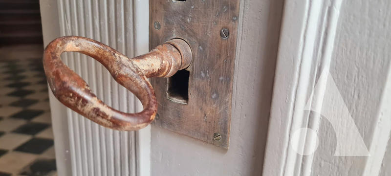 Château - 1 200 m² - 20 pièces