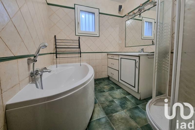 Maison - 147 m² - 9 pièces