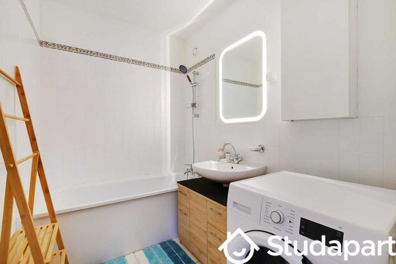 Appartement - 60 m² - 2 pièces