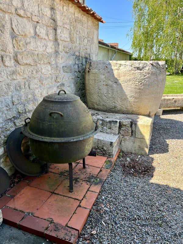 Maison - 205 m² - 10 pièces