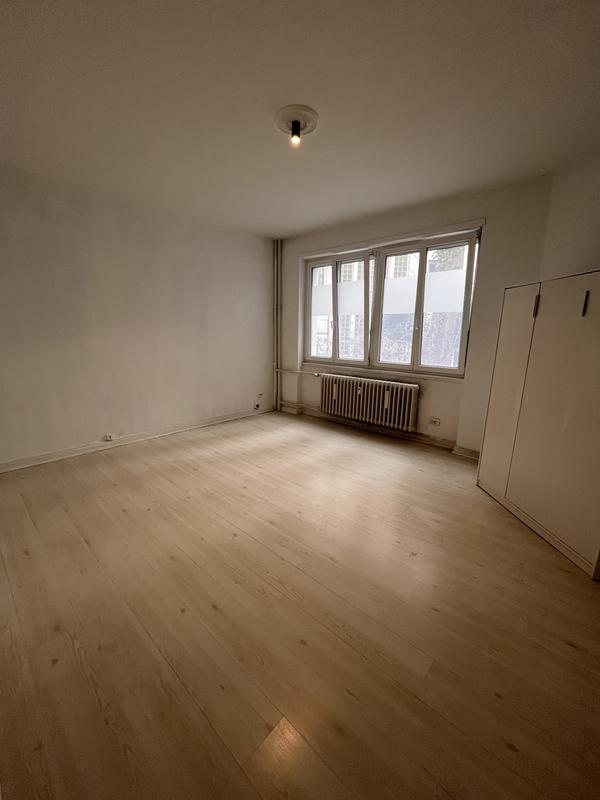 Appartement - 75 m² - 2 pièces