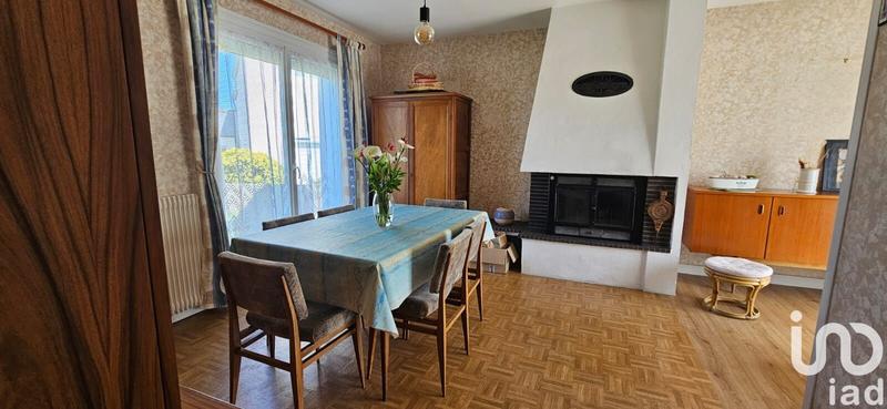 Maison - 90 m² - 5 pièces