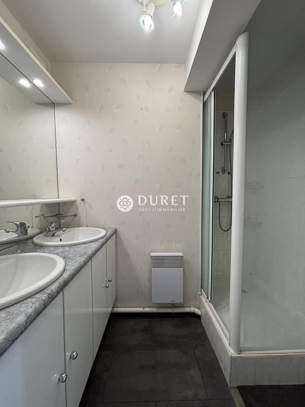 Appartement - 75 m² - 4 pièces