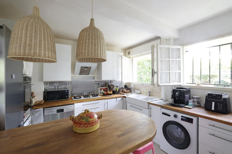 Appartement - 83 m² - 4 pièces