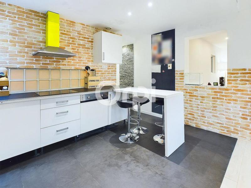 Loft - 84 m² - 3 pièces