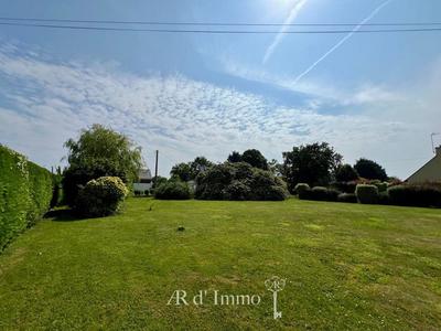 Terrain constructible - 830 m²