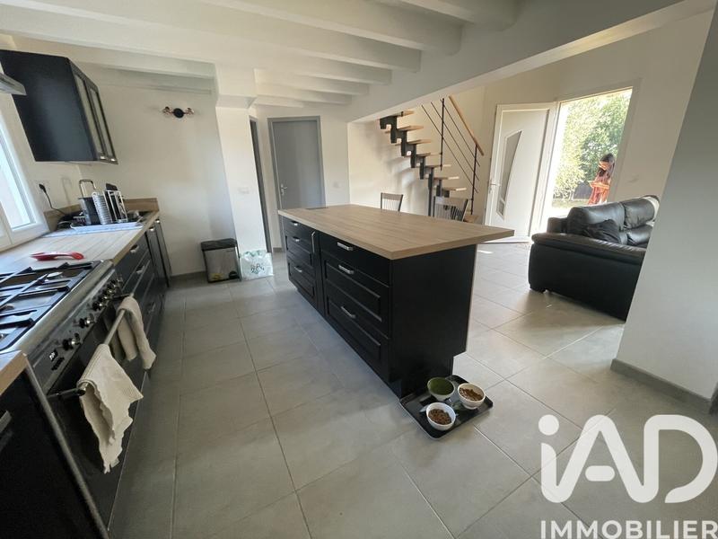 Maison - 91 m² - 4 pièces