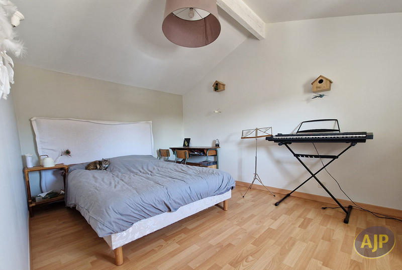 Maison - 153 m² - 6 pièces