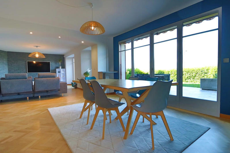 Appartement - 138 m² - 5 pièces