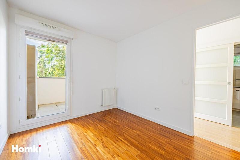 Appartement - 81 m² - 4 pièces