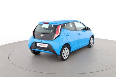 Toyota Aygo 1.0 Vvt-i X-Play 5p 69 ch