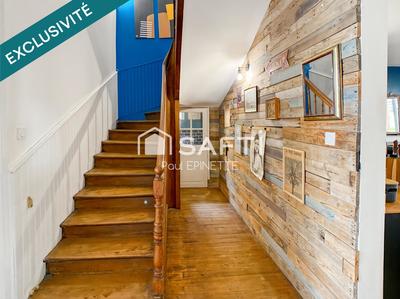 Maison - 200 m² - 7 pièces