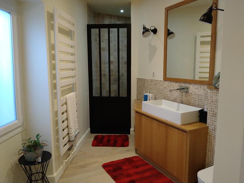 Maison - 240 m² - 7 pièces