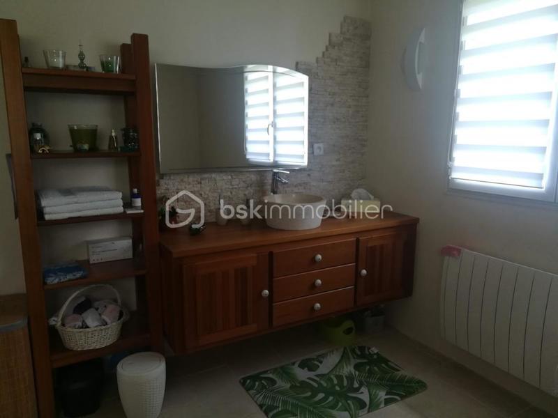 Maison traditionnelle - 136 m² - 5 pièces