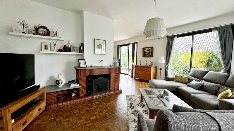 Maison - 193 m² - 6 pièces