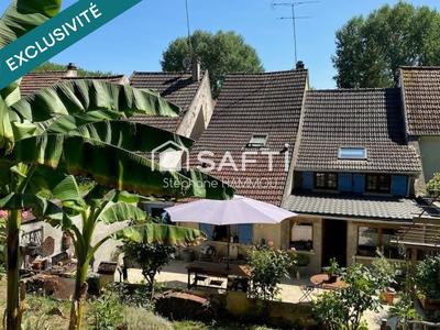 Maison de village - 120 m² - 8 pièces