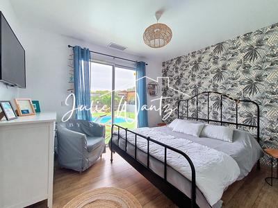 Maison - 127 m² - 6 pièces