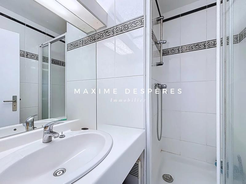 Appartement - 90 m² - 4 pièces