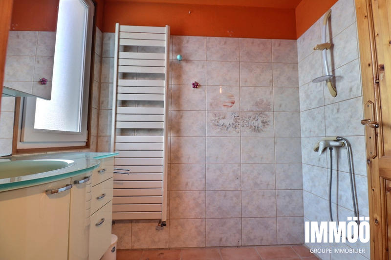 Maison - 75 m² - 5 pièces