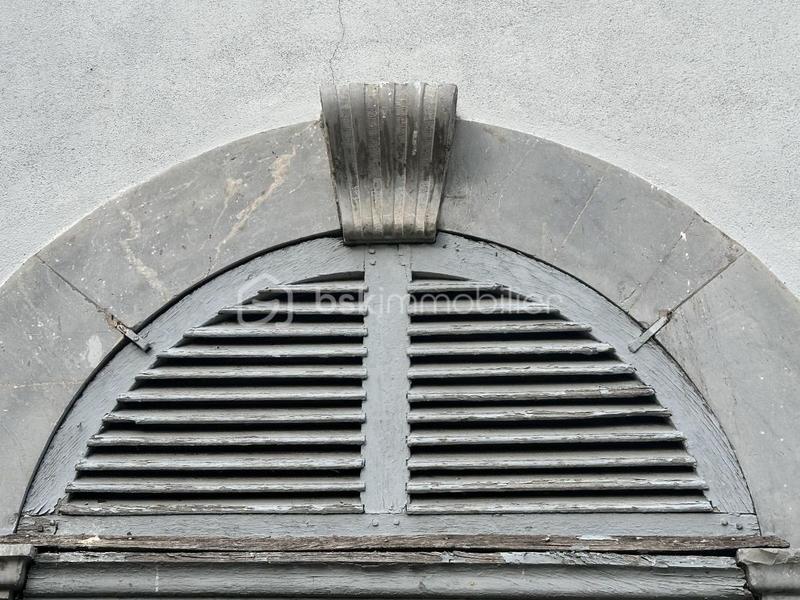 Château - 376 m² - 10 pièces