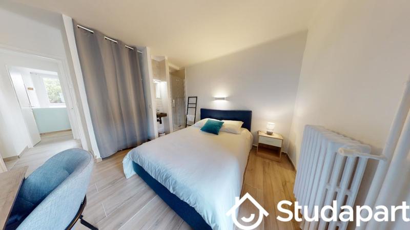 Chambre - 9 m² - 1 pièce