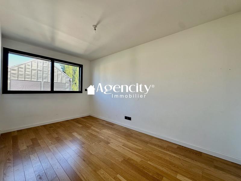 Maison - 81 m² - 4 pièces