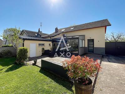 Maison - 126 m² - 5 pièces