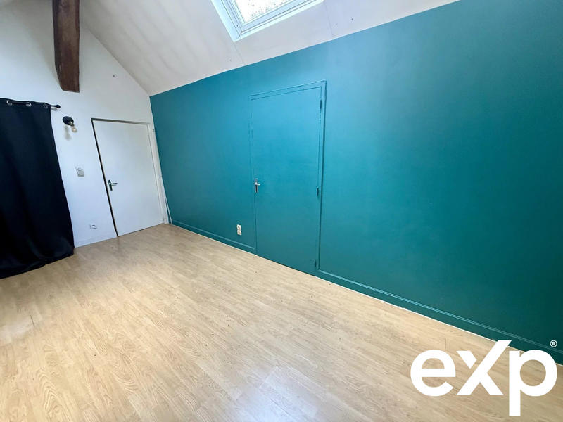 Château - 1 200 m² - 26 pièces