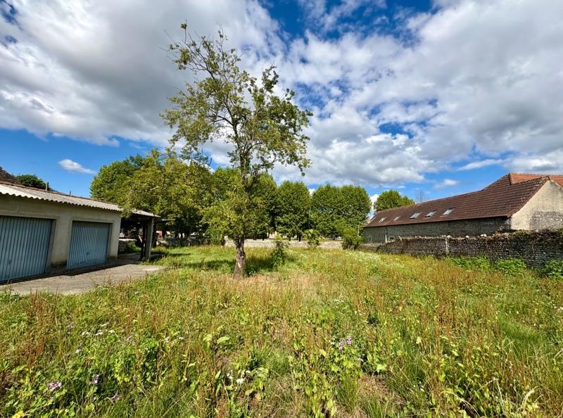 Corps de ferme - 277 m² - 3 pièces