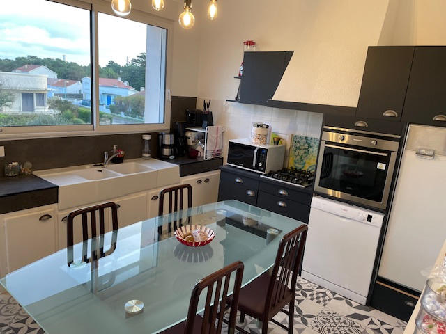 Appartement - 145 m² - 5 pièces