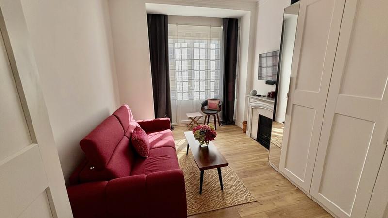 Appartement - 100 m² - 4 pièces