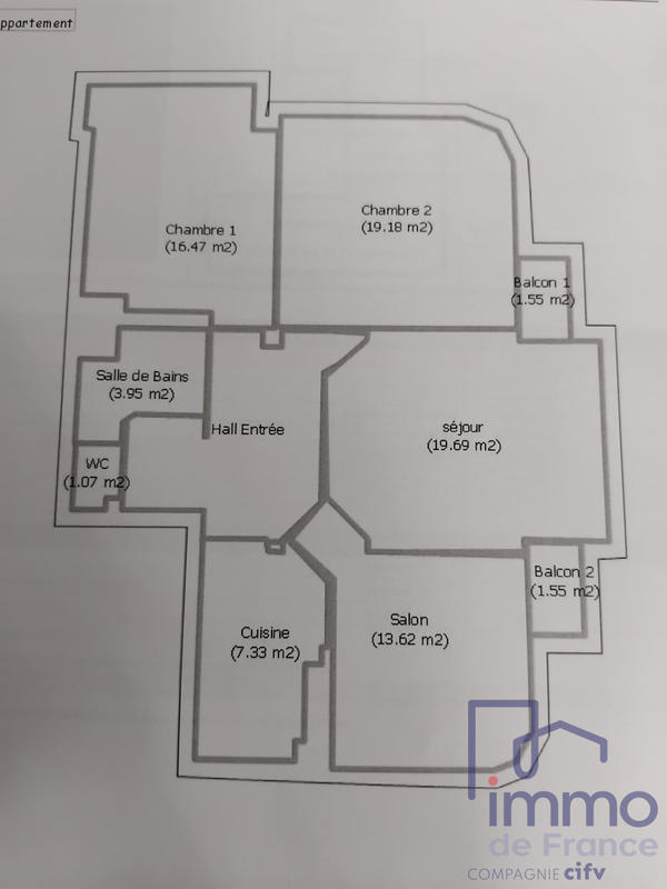 Appartement - 93 m² - 4 pièces